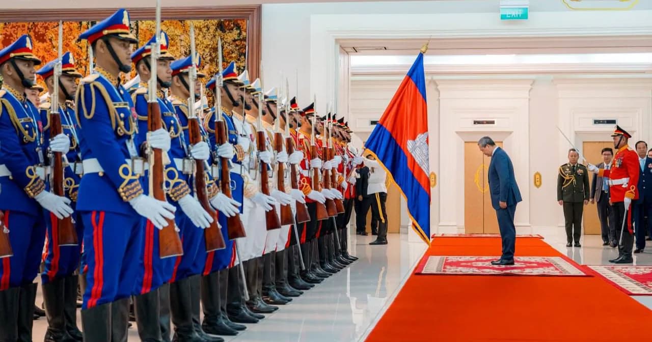 ឯកឧត្តមបណ្ឌិត​ សោម​ ពិសិដ្ឋ​ អភិបាល​នៃគណៈអភិបាលខេត្តកែប​ និងជា​ប្រធាន​គណៈកម្មាធិការ​សមាគម​អតីត​យុទ្ធជន​ និង​និវត្តជន​កម្ពុជា​ខេត្តកែប​ បានអញ្ជើញ​ចូលរួមពិធីបើកមហាសន្និបាត សហព័ន្ធអតីតយុទ្ធជនអាស៊ាន (VECONAC) លើកទី២៥​
