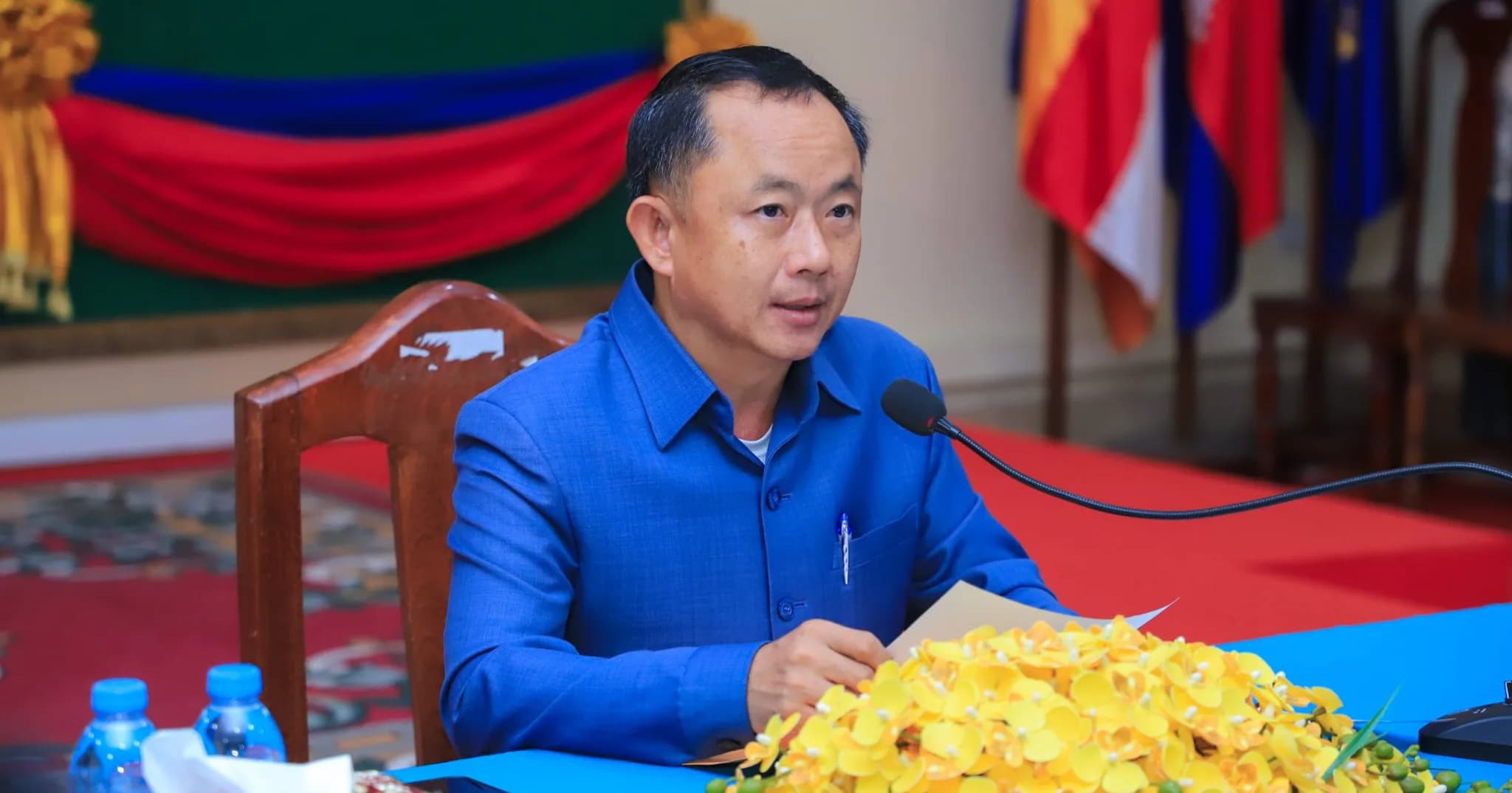 កែប៖ លោក អុឹម បញ្ញារិទ្ធិ អភិបាលរងខេត្ត តំណាងដ៏ខ្ពង់ខ្ពស់ ឯកឧត្តមបណ្ឌិត សោម ពិសិដ្ឋ អភិបាលនៃគណៈអភិបាលខេត្តកែប អញ្ជើញជាអធិបតីភាព កិច្ចប្រជុំវិភាគផលប៉ះពាល់បរិស្ថាន នៃការរៀបចំគម្រោងខេត្ត ប្រចាំឆ្នាំ២០២៦