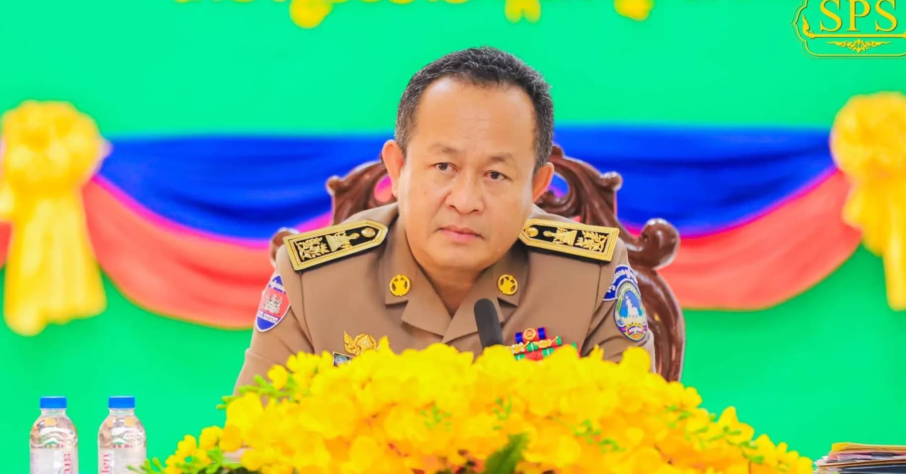ឯកឧត្តមបណ្ឌិត សោម ពិសិដ្ឋ  ប្រគល់វិញ្ញាបនបត្រសម្គាល់ម្ចាស់អចលនវត្ថុ ១កន្លែង  បន្ទាប់ពីករណីវិវាទដ៏រ៉ាំរ៉ៃអស់រយៈពេល៣២ឆ្នាំ​ ត្រូវបានដោះស្រាយបញ្ចប់ដោយជោគជ័យ ស្របតាមនីតិវិធីច្បាប់ និងប្រកបដោយយុត្តិធម៌