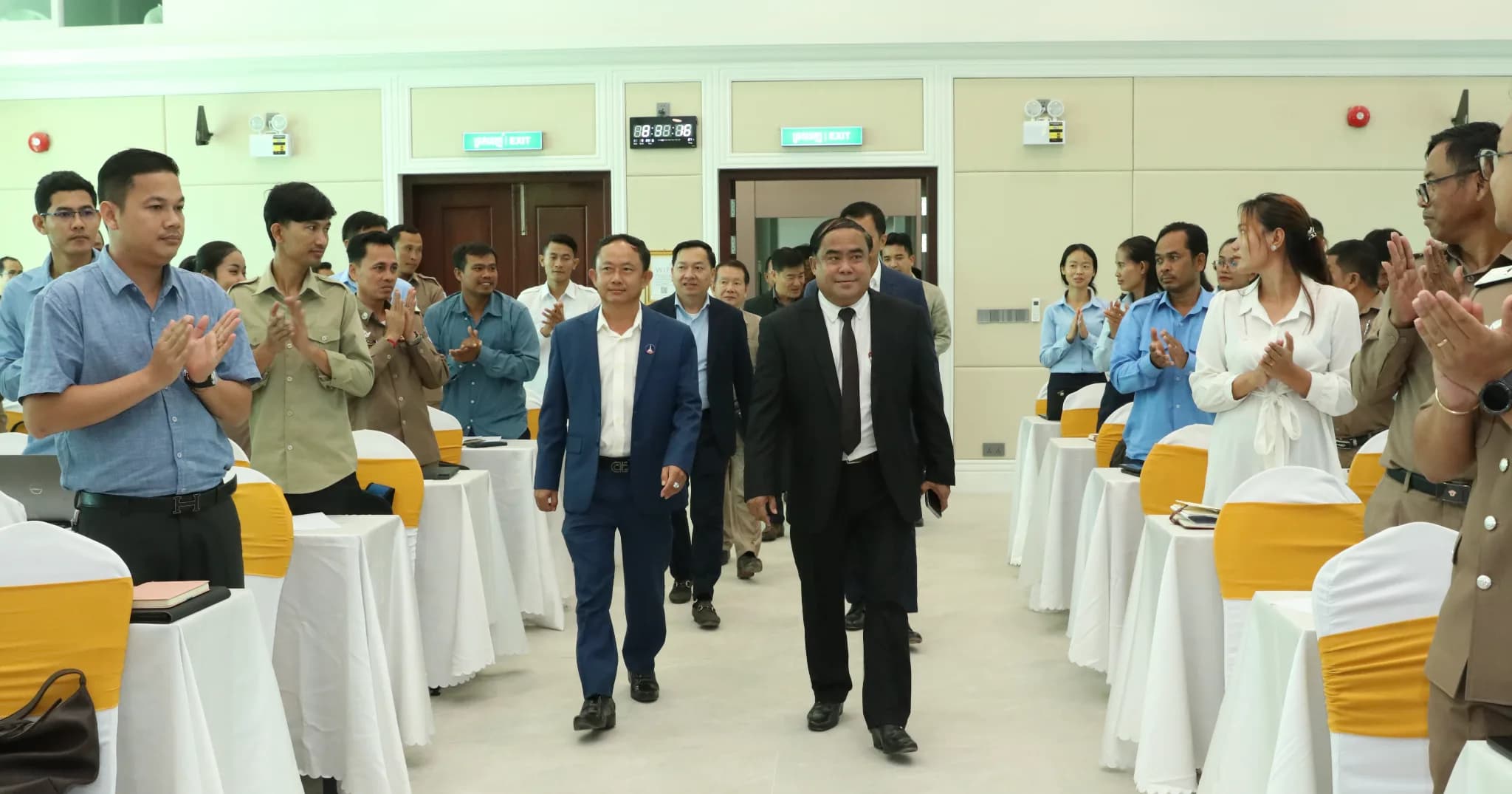 វិទ្យាស្ថានសេដ្ឋកិច្ច និងហិរញ្ញវត្ថុ នៃក្រសួងសេដ្ឋកិច្ច និងហិរញ្ញវត្ថុ សហការជាមួយរដ្ឋបាលខេត្តកែប បើកវគ្គបណ្តុះបណ្តាលស្តីពី គណនេយ្យសាធារណៈ ជូនរជ្ជទេយ្យករបុរេប្រទាន និងរជ្ជទេយ្យករបុរេប្រទានរង នៃរដ្ឋបាលក្រុង ស្រុក មកពីបណ្តាខេត្តចំនួន៦