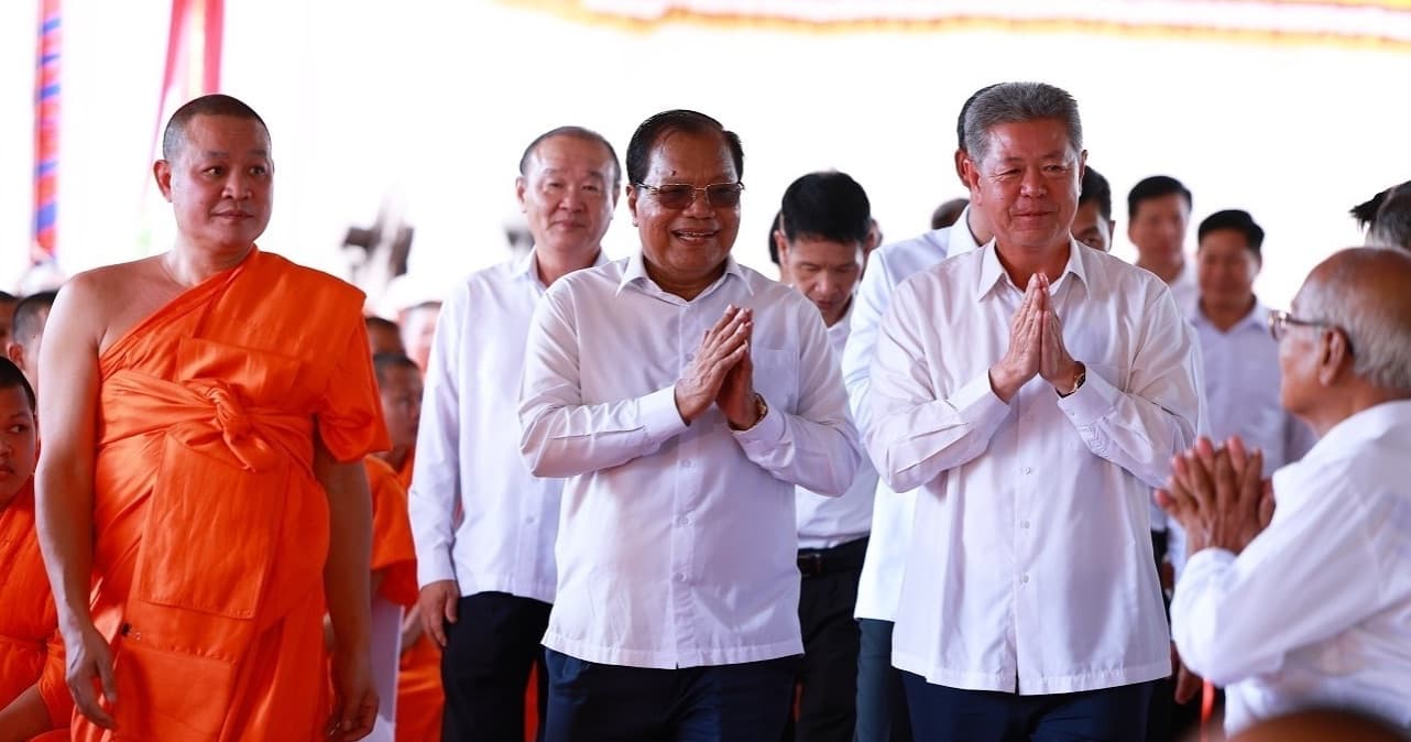 ថ្នាក់ដឹកនាំខេត្តកណ្តាល ចូលរួមក្នុងពិធីផ្សព្វផ្សាយខ្លឹមសារអនុសំវច្ឆរៈមហាសន្និបាតមន្ត្រីសង្ឃទូទាំងប្រទេសលើកទី៣៣ និងបើកបវេសនកាលពុទ្ធិកសិក្សាឆ្នាំសិក្សា២០២៦-២០២៧ សម្រាប់ក្រុងតាខ្មៅ នៅវត្តប្រជុំនទី ហៅវត្តក្រពើហា